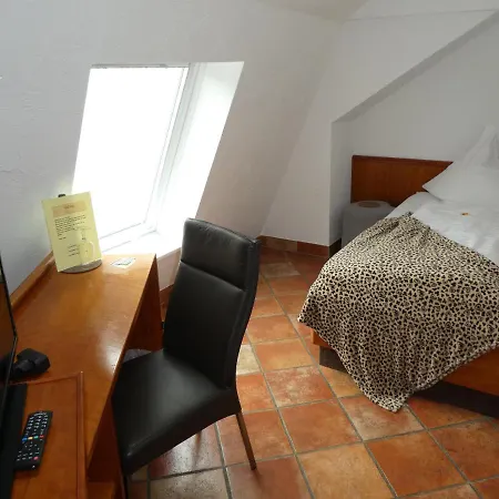 Mitte Alte Suesswarenfabrik Hotel 3*